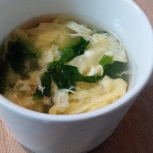 小松菜と卵の簡単スープ